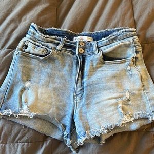 Super cute KanCan shorts